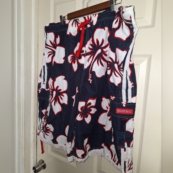 Pacific &Co Men's swimming trunks size XXXXL - Picture 3 of 5